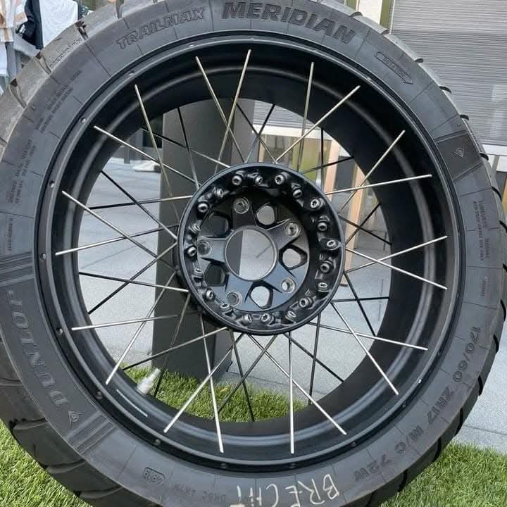 Front Wheel (19″ black cross-spoke - Image 4