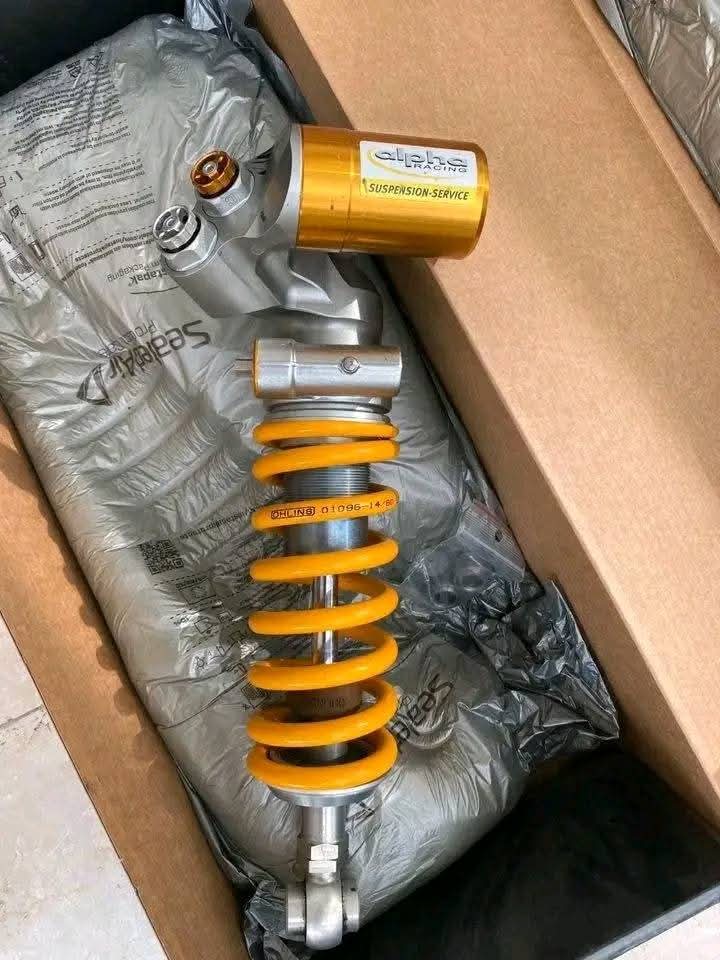 Öhlins TTX Shock Absorber for BMW S1000RR K67 (2019+) – Alpha Racing