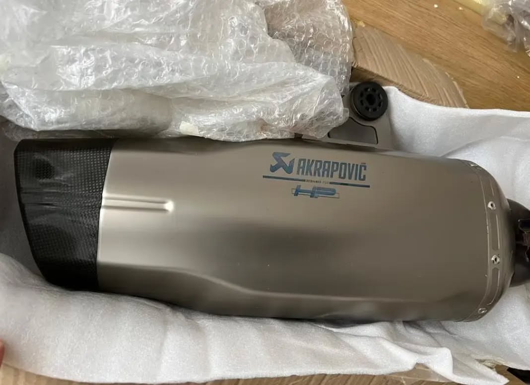 Akrapovič Titanium Carbon Exhaust for BMW R1200GS / R1250GS - Image 5
