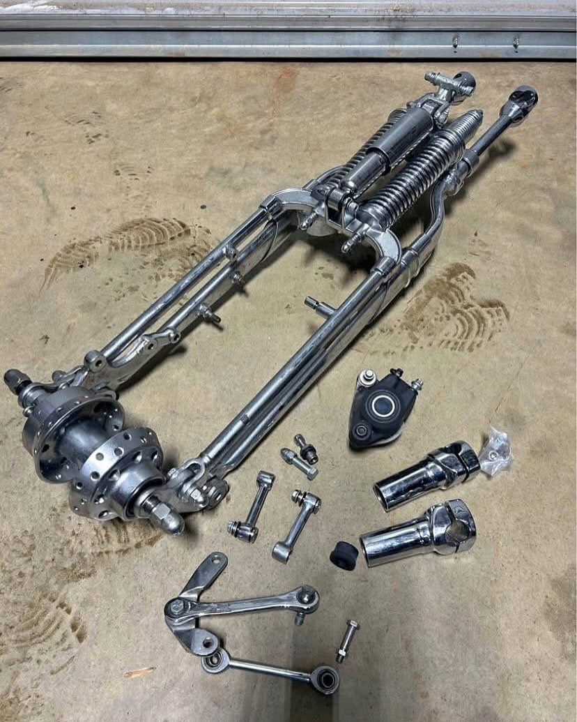 OEM Harley-Davidson FXSTS Springer Front End – Complete Setup