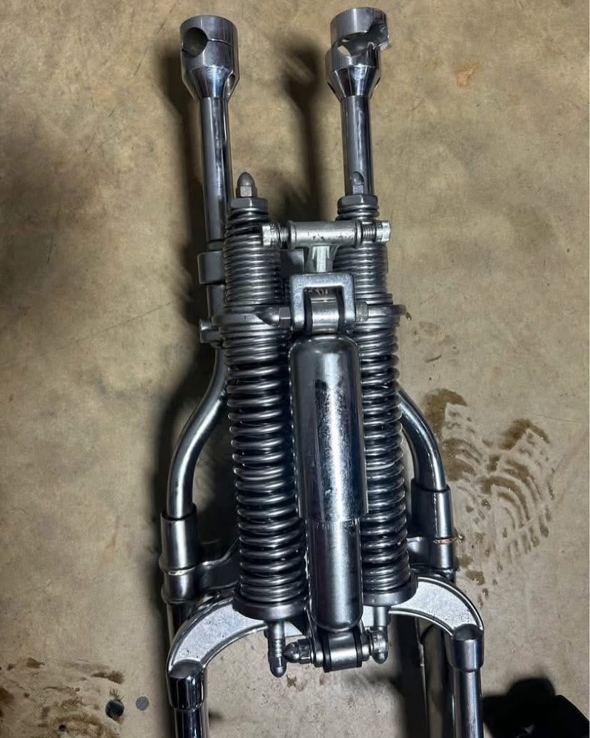 OEM Harley-Davidson FXSTS Springer Front End – Complete Setup - Image 2