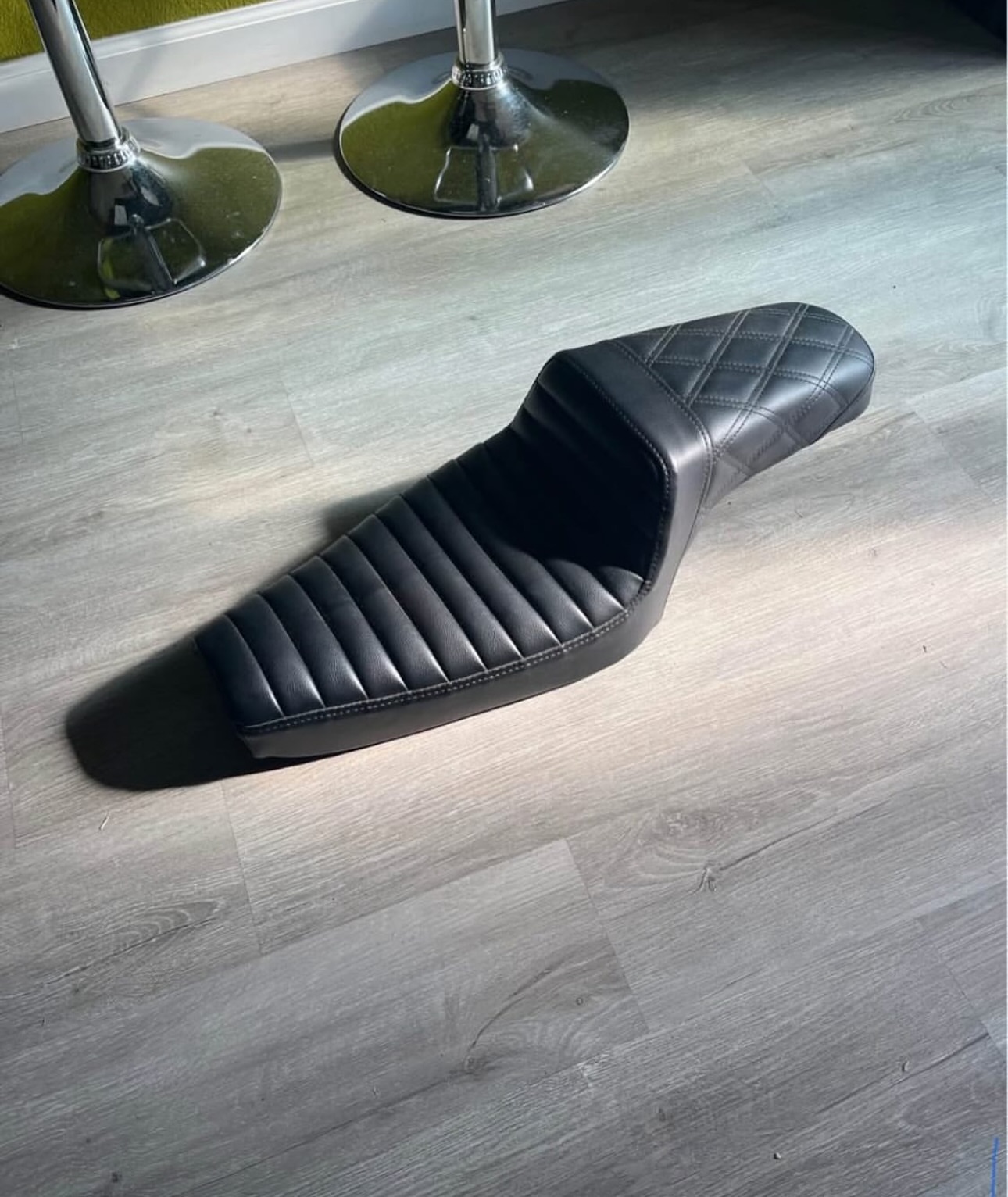 Saddlemen Step-Up TTR Tuck and Roll Seat for Harley Sportster 1979–2003
