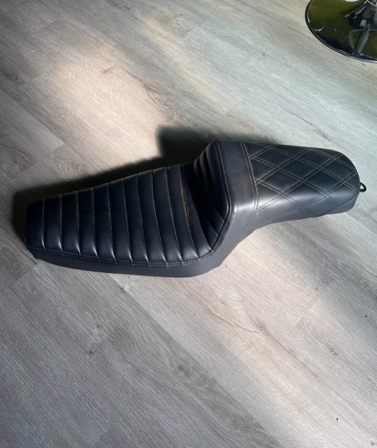 Saddlemen Step-Up TTR Tuck and Roll Seat for Harley Sportster 1979–2003 - Image 3