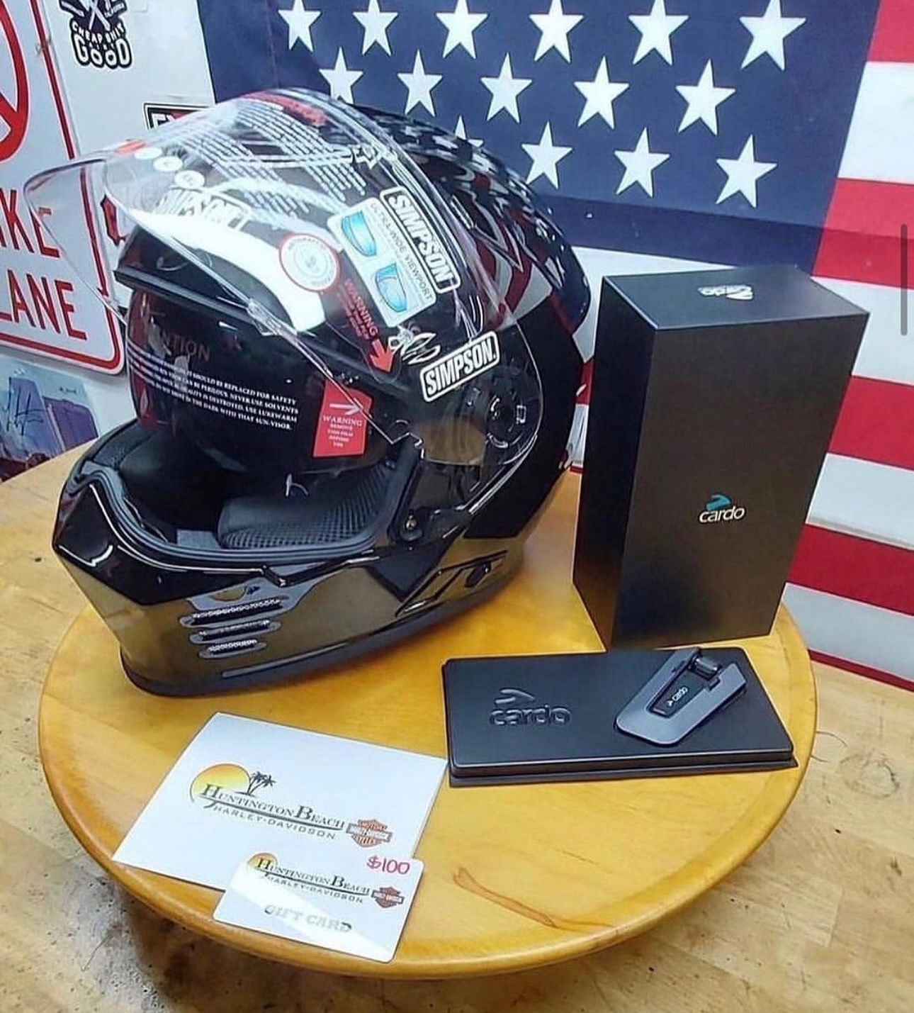 Simpson Ghost Bandit Helmet with Cardo Packtalk Edge Bluetooth System