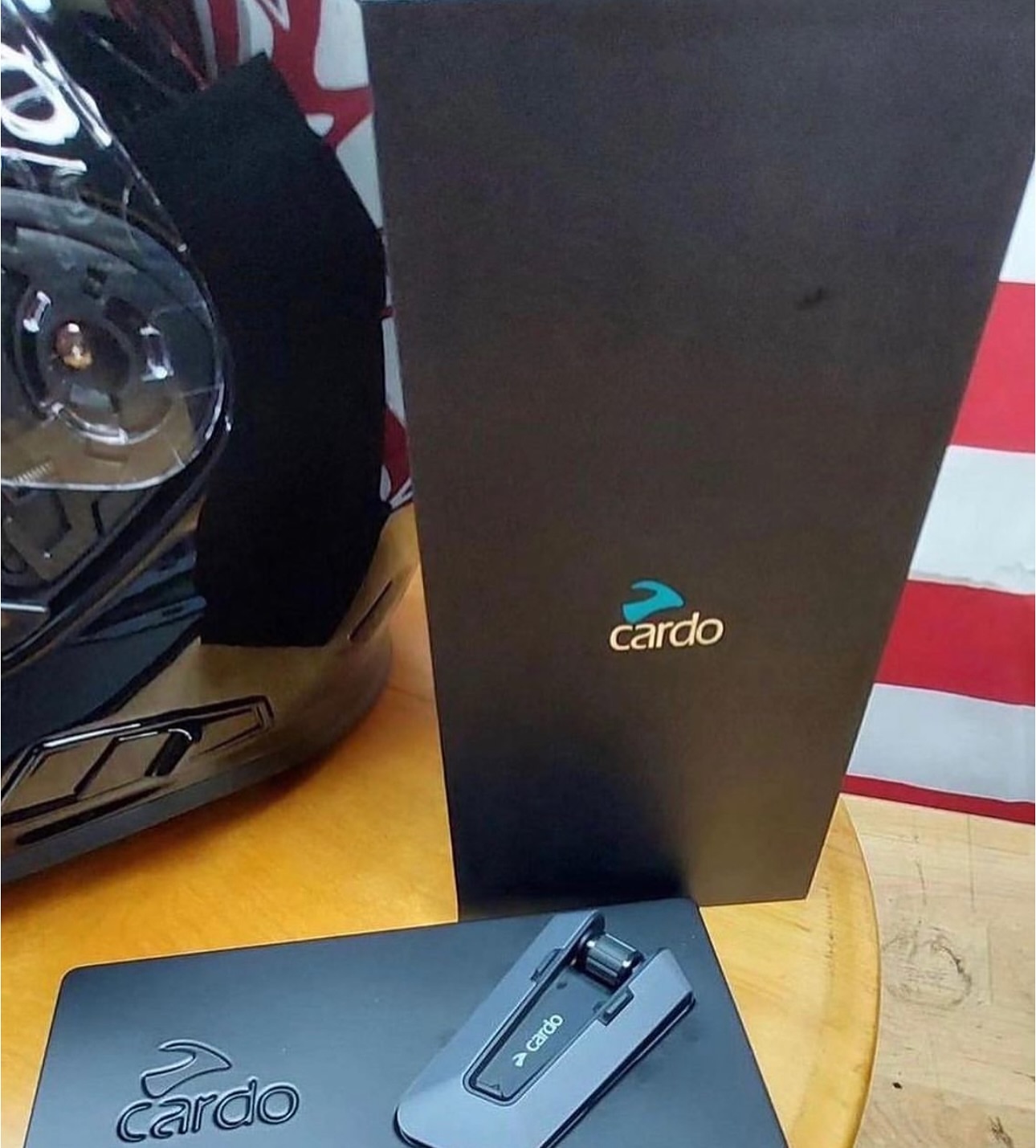 Simpson Ghost Bandit Helmet with Cardo Packtalk Edge Bluetooth System - Image 3