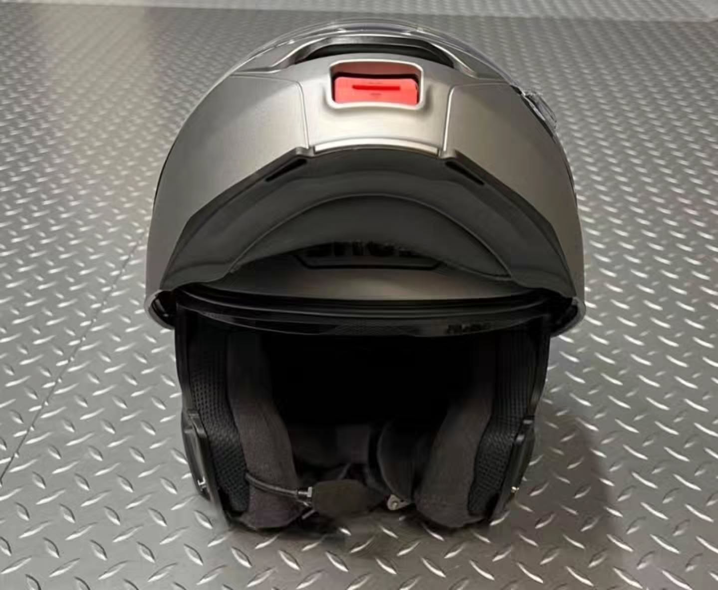 Shoei Neotec II Modular Helmet – Medium Size with Integrated SENA Bluetooth System - Image 6