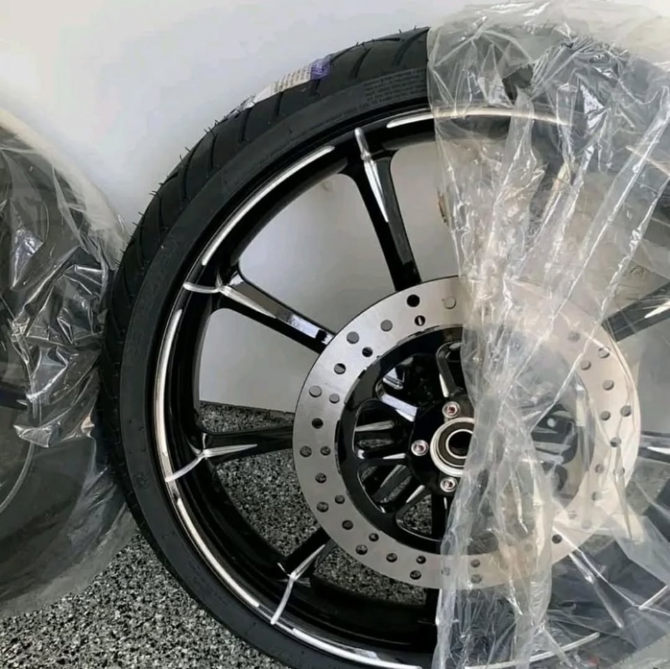 Complete Ion Starkline 23”/16” Wheel & Tire Package – Never Mounted, Fits Harley Touring by - Image 3