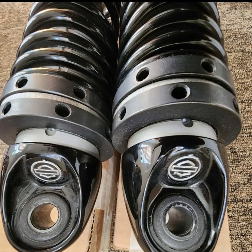 Harley-Davidson 13” Rear Shocks – Part #54000086 (New) - Image 2