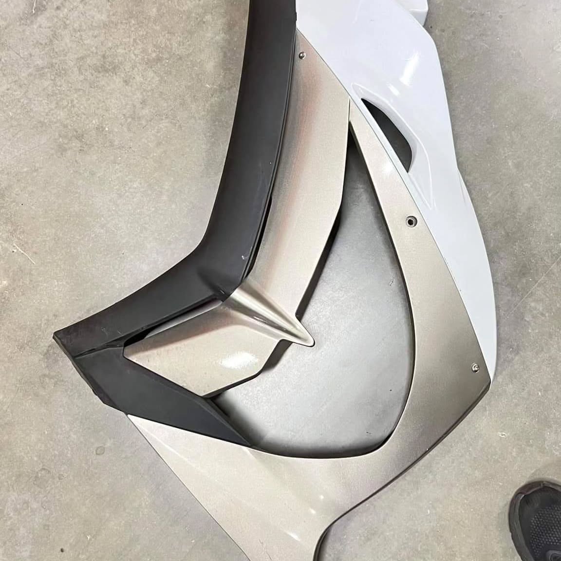 Kawasaki ZX-10R 2016–2020 Nose Fairing + Side Cowlings - Image 2