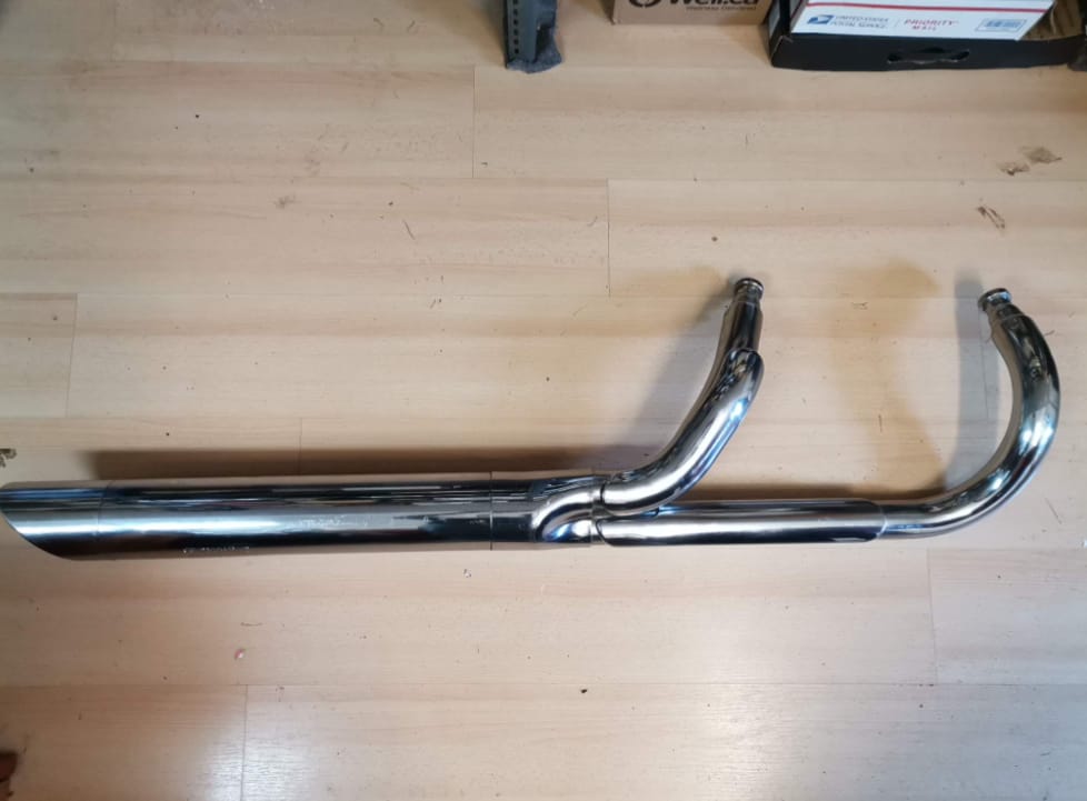 2000 Honda Shadow VT750CD Exhaust